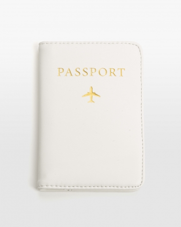 Cremefarvet pasfodral med gulddetaljer