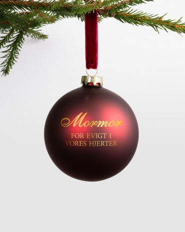 Rød julekugle med navn