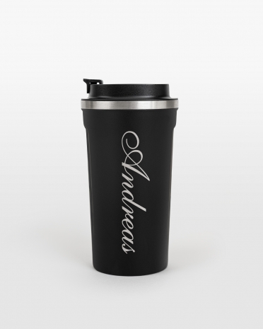 Sort termokop graveret med navn