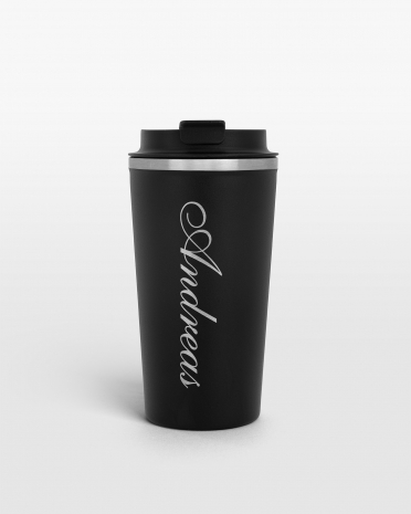 Sort termokop graveret med navn