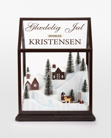 Personlig juleby med motordrevet tog og valgfri julehilsen
