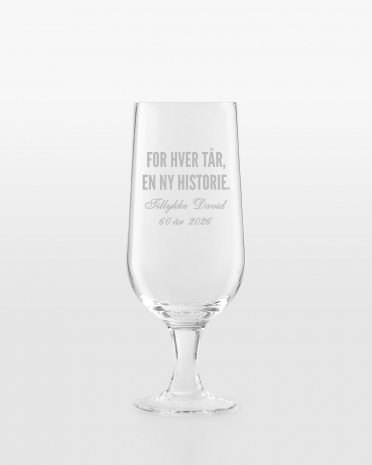 Graveret ølglas med valgfrit navn