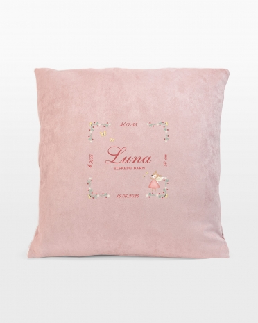 Rosa pudebetræk med fødselsoplysninger, dåb