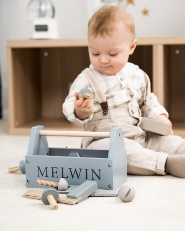 Blå værktøjskasse med navn