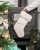 julesok med pelskant og personligt broderi