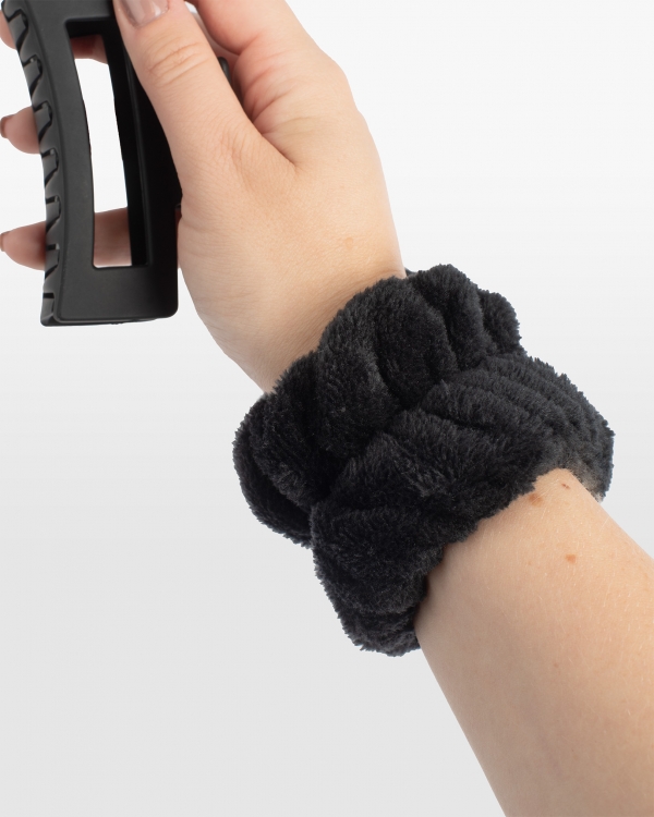 Sort armbånd til hudpleje