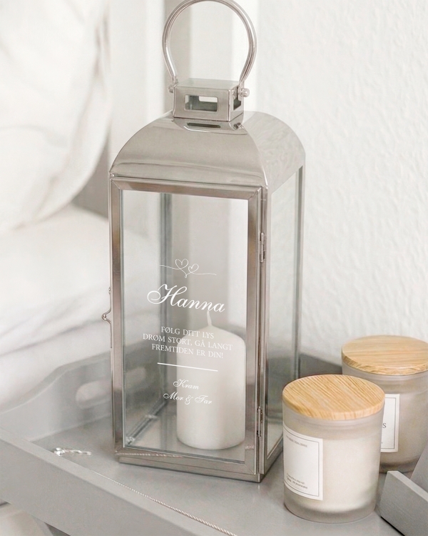 Personligt graveret lyslygte til bekræftelse