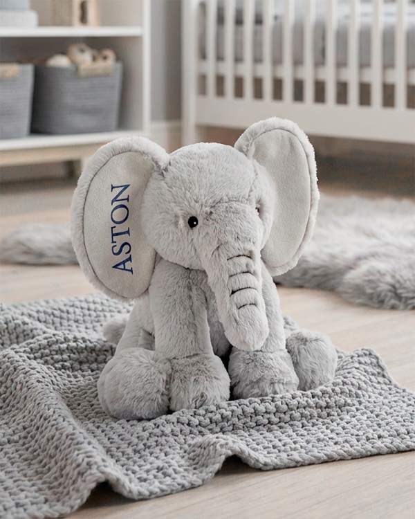 Tøjdyr elefant med navn