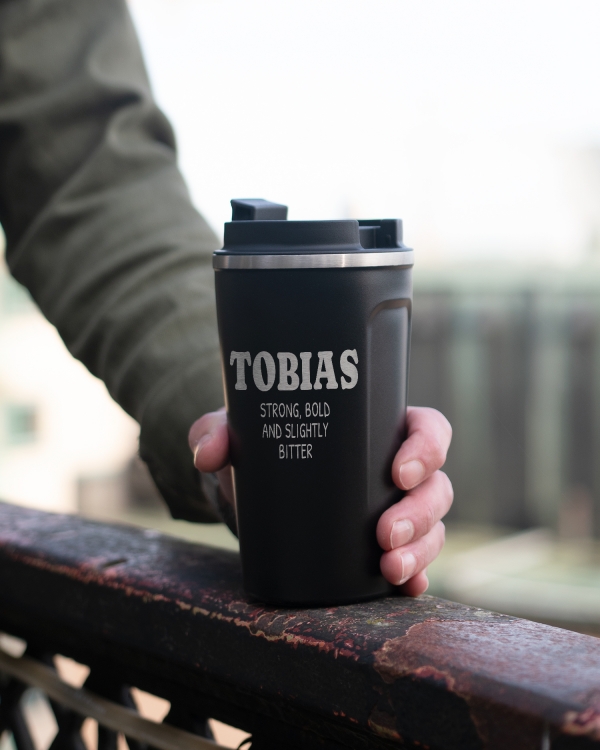 Sort stilren termokop med personlig gravering