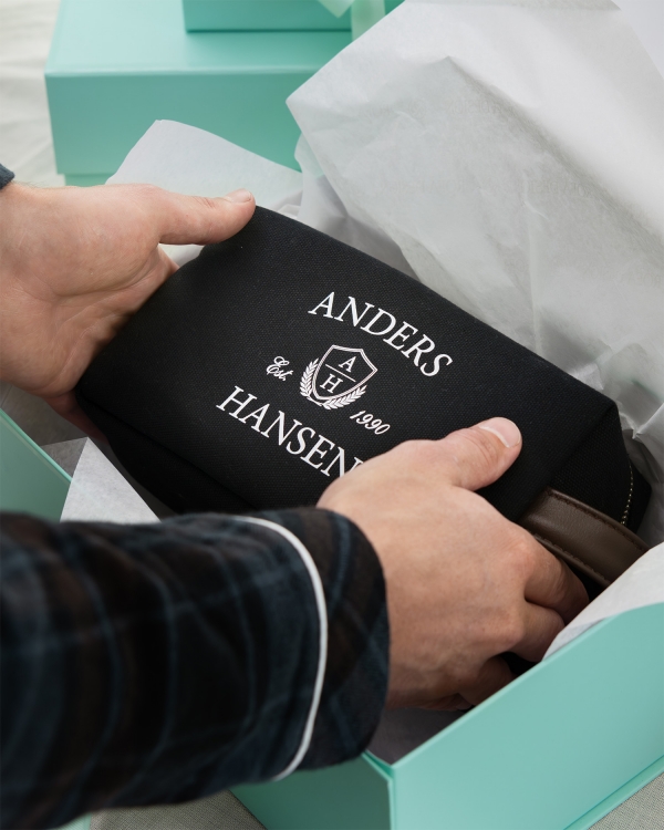 Necessær med navn, herre, sort – Lounge