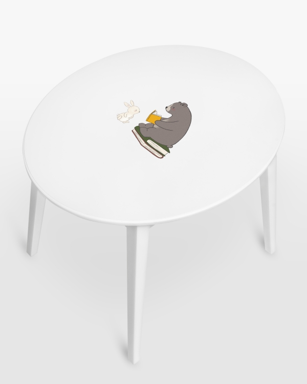 Børnebord med motiv af en bjørn
