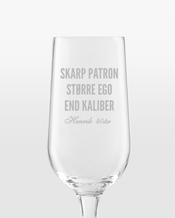 Graveret ølglas til jagtentusiasten