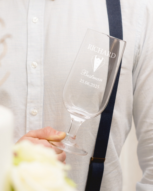 Ølglas graveret med navnet på din forlover