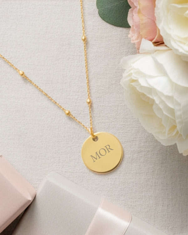 Halskæde med indgraveret navn til Mors Dag