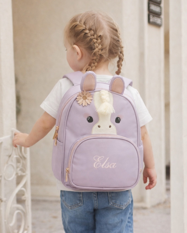 børnerygsæk i form af en pony