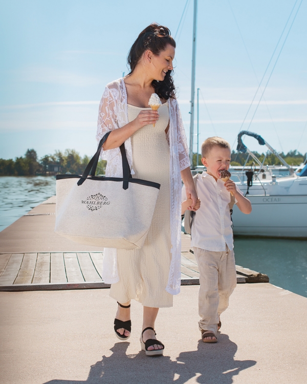 Stor strandtaske med navn eller initialer