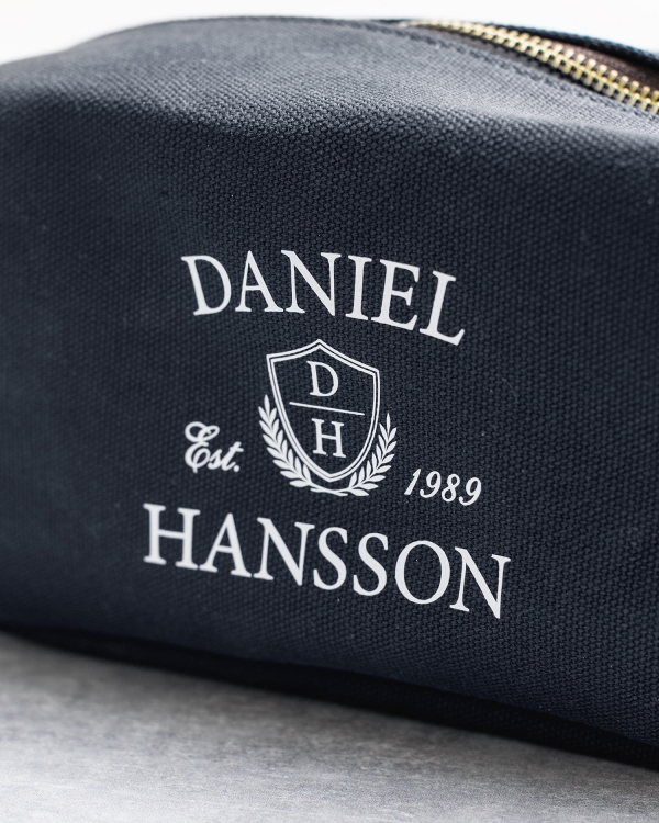 Marineblå toilettaske med navn